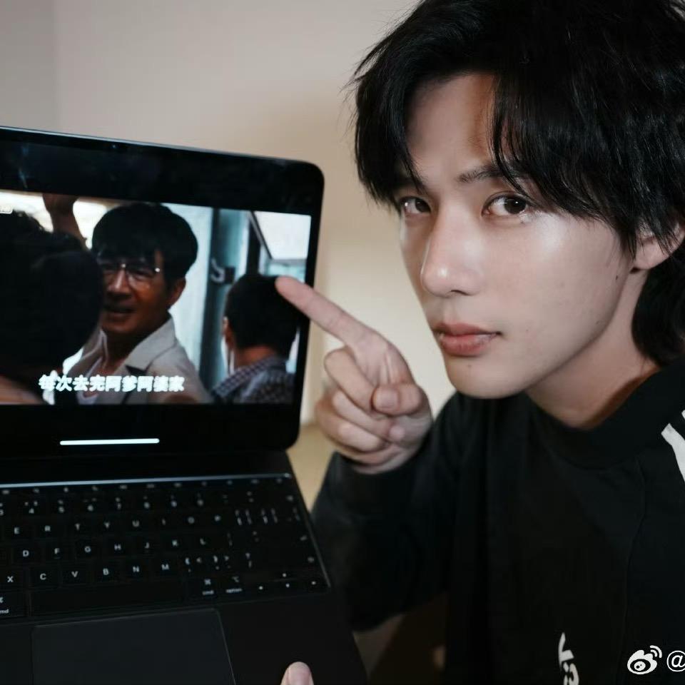 李李