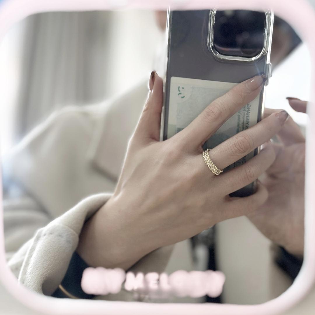 ᥫᩣ Smooth✿✿
