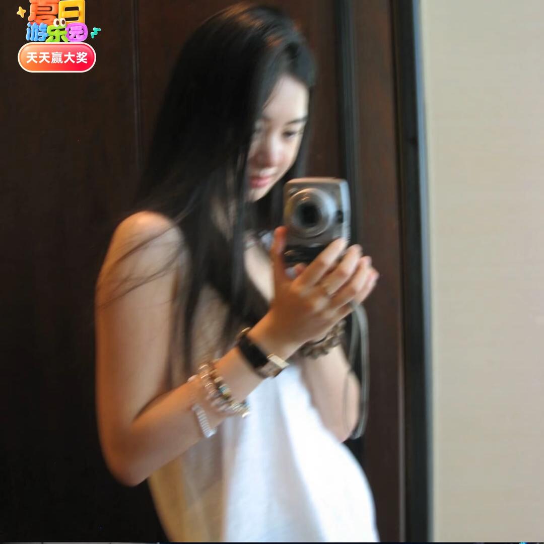 ʰᵉˡˡᵒ要真也要爱