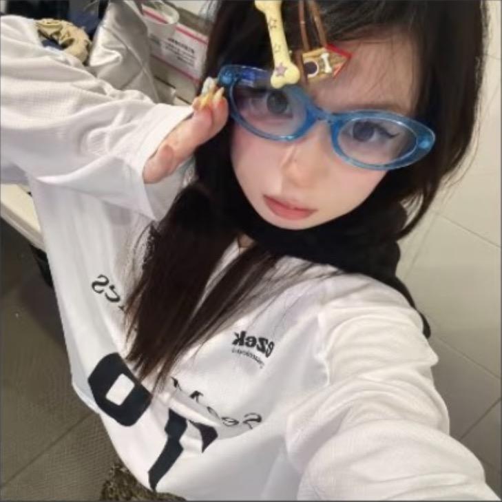 小美很会吃