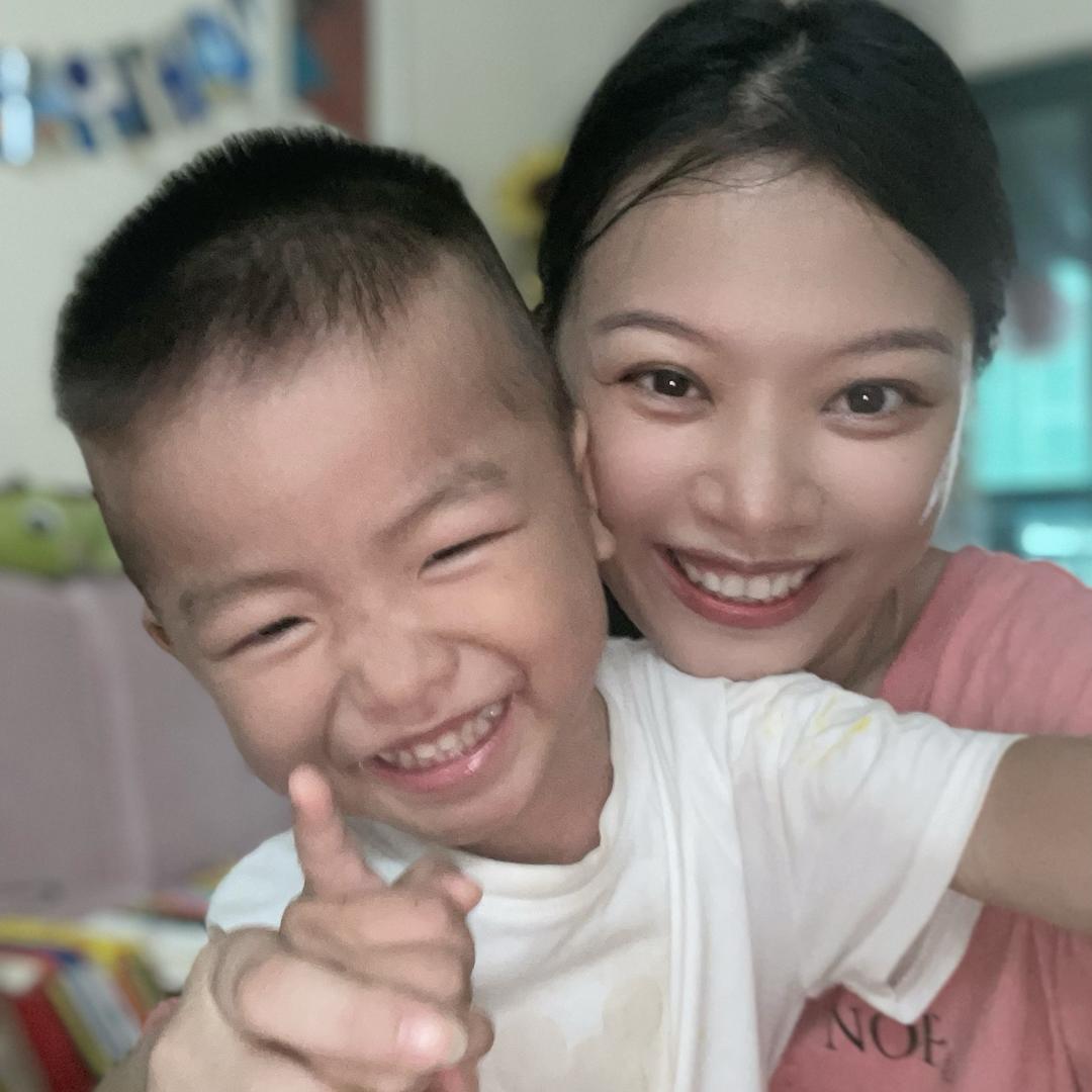 梅子来了