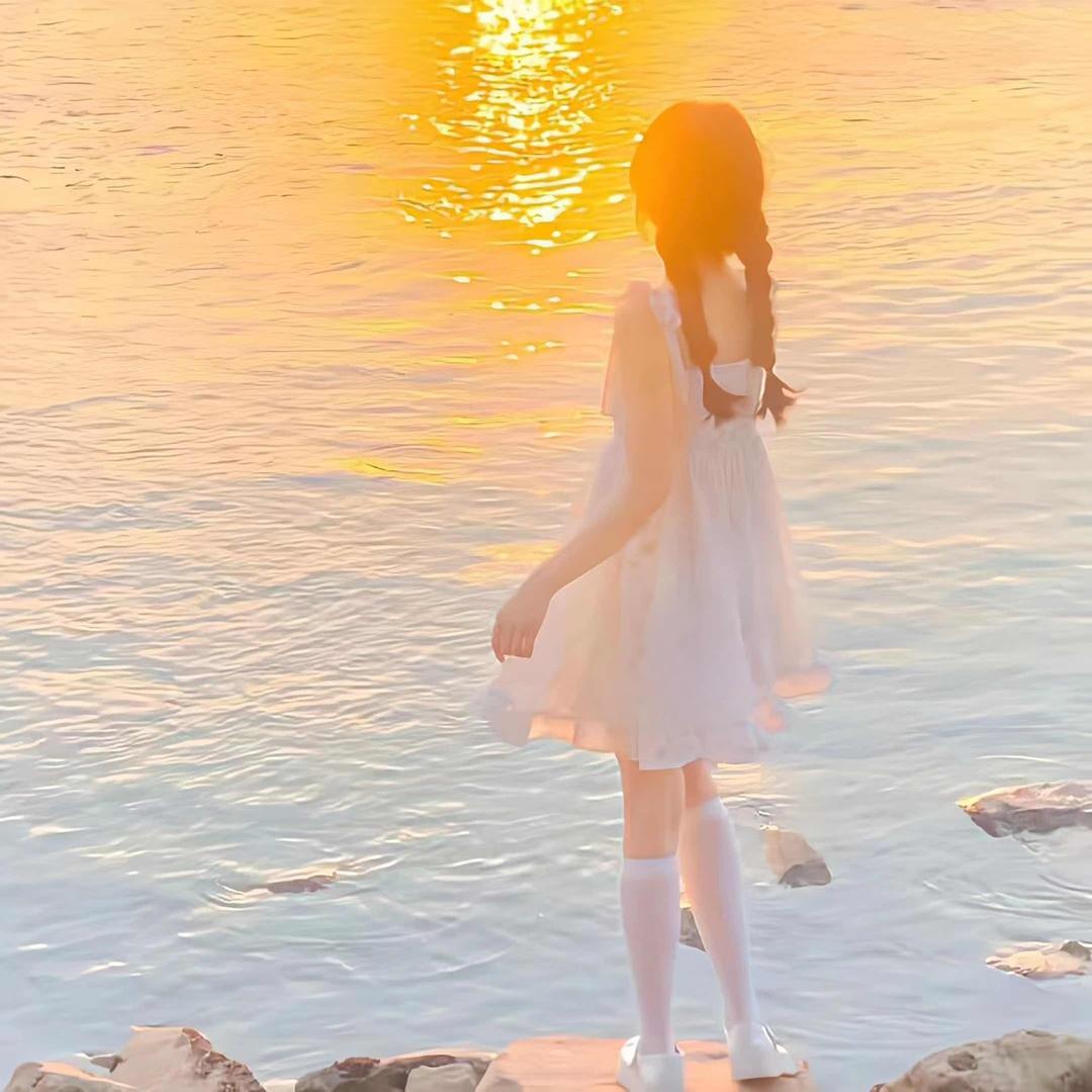 萍萍ღ゛（连赞拉黑）