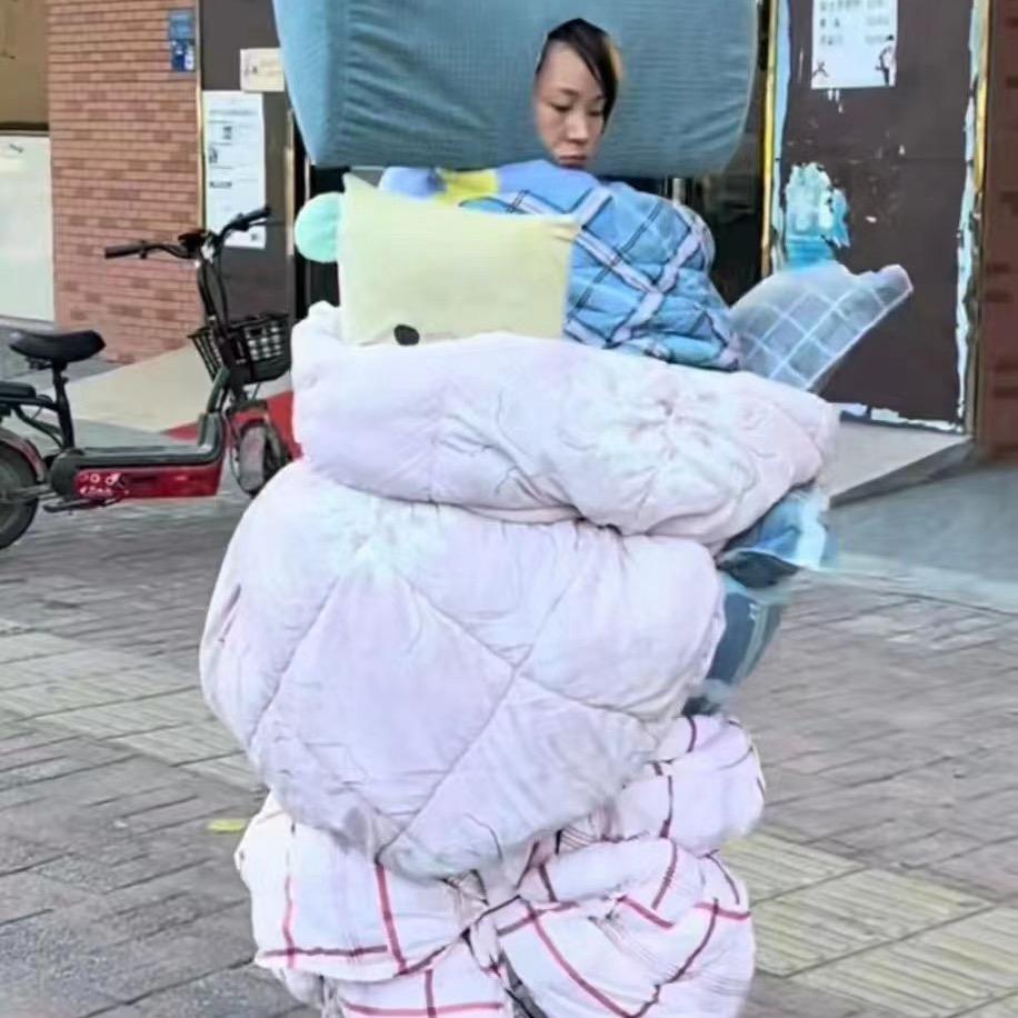 千里龙哥
