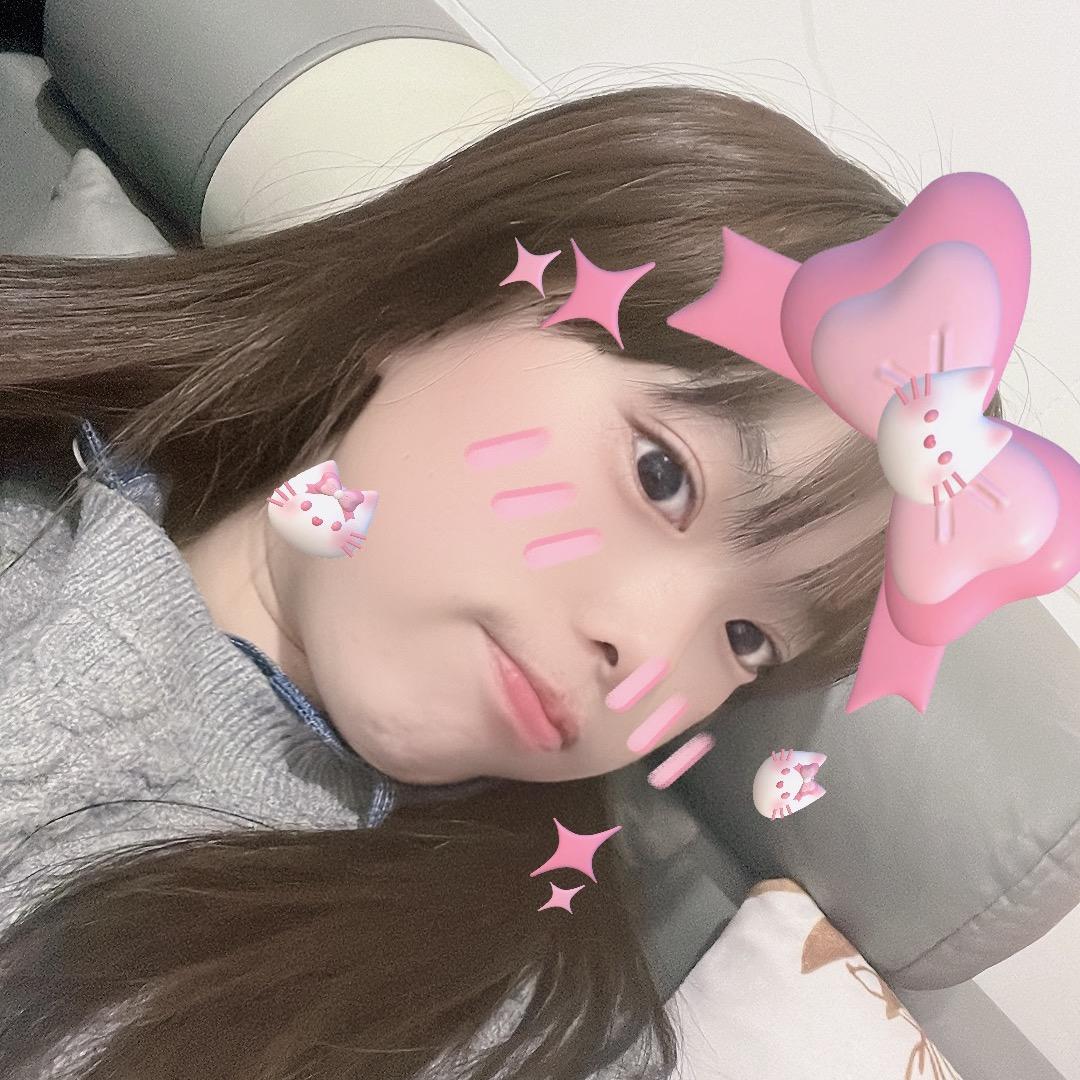 ᥫᩣ吃饱睡不饱>_<