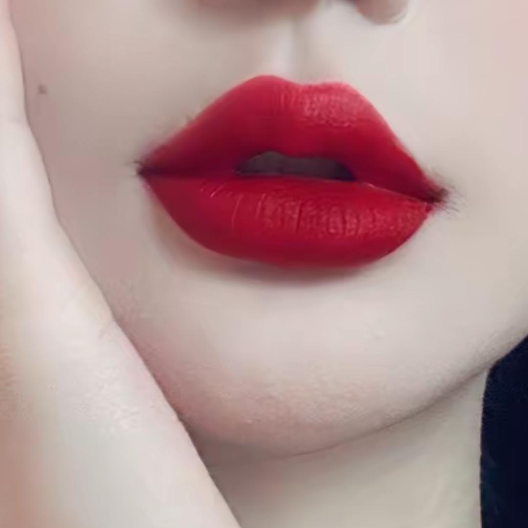 妮爱丝