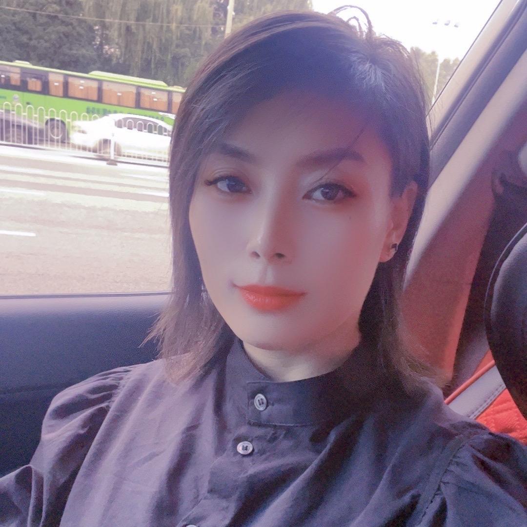 温柔可爱小妖精💃