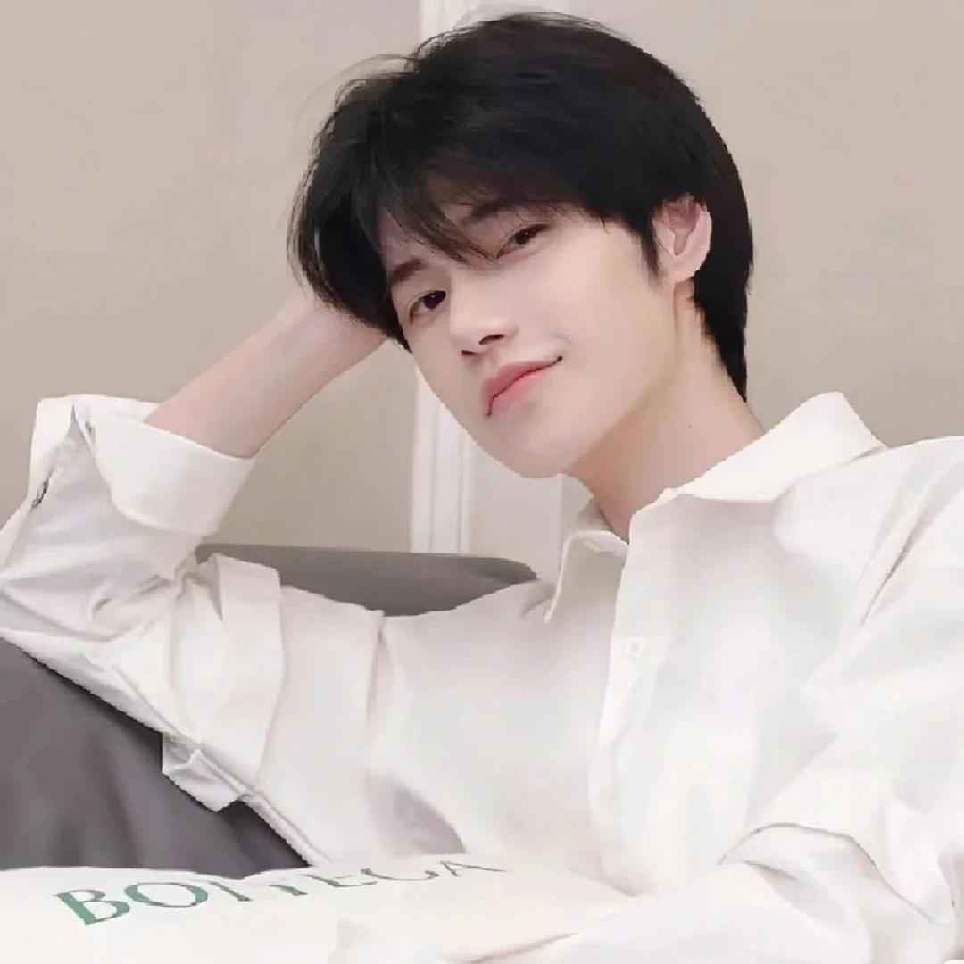 🥀ঞ钱程似李₅₂₀💞࿐