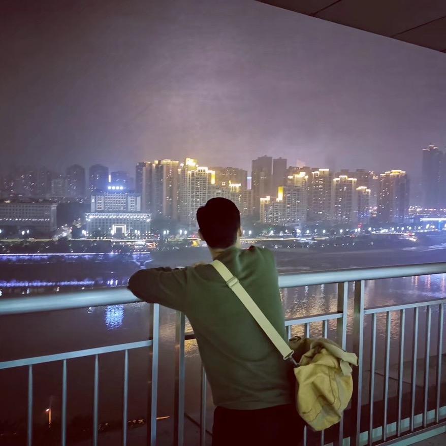 一个网友