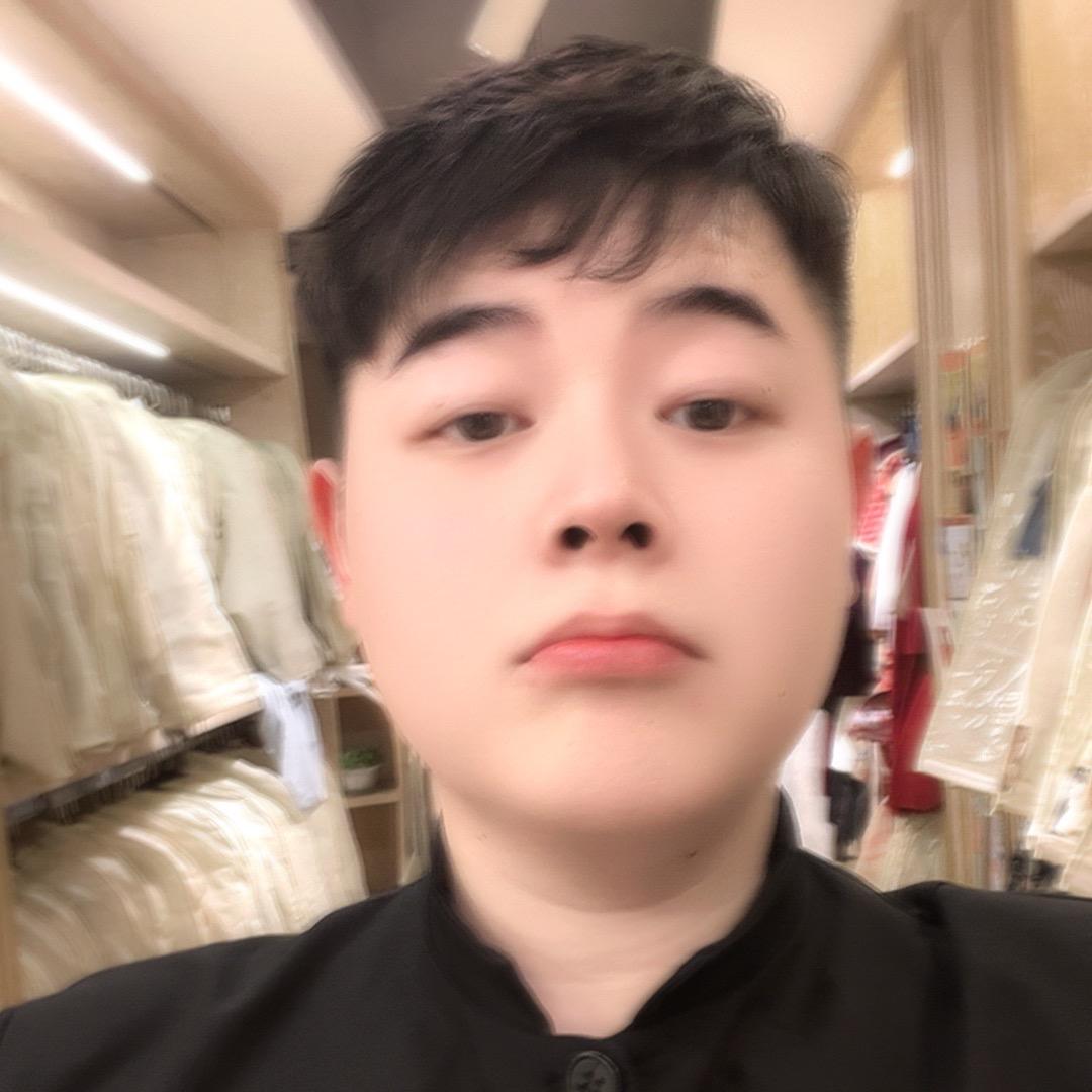 派-