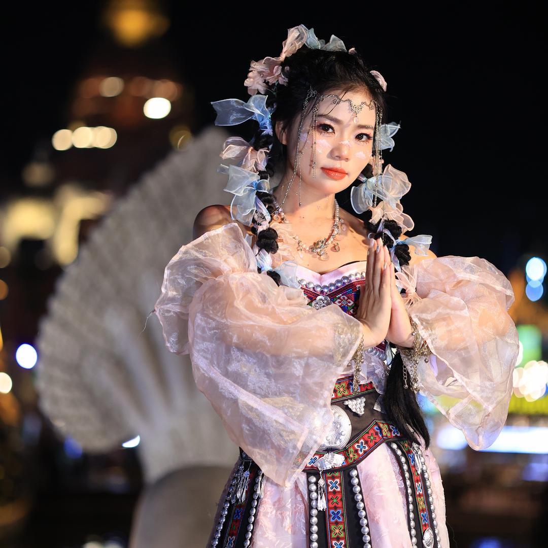 自由自在的陶小姐
