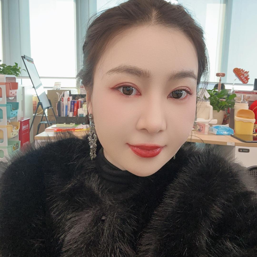 寒茹美食玥玥金锅