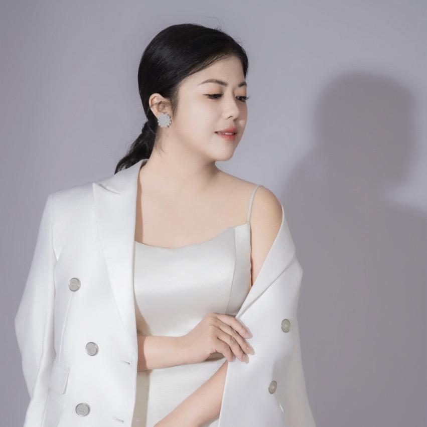 莉莉山歌1136