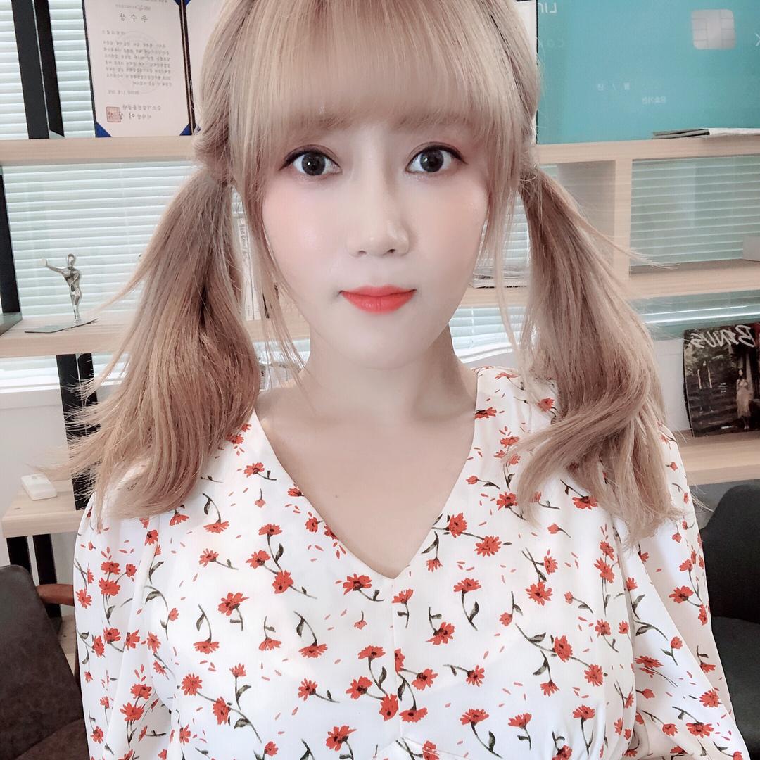 Yeni_椰妮在韩国