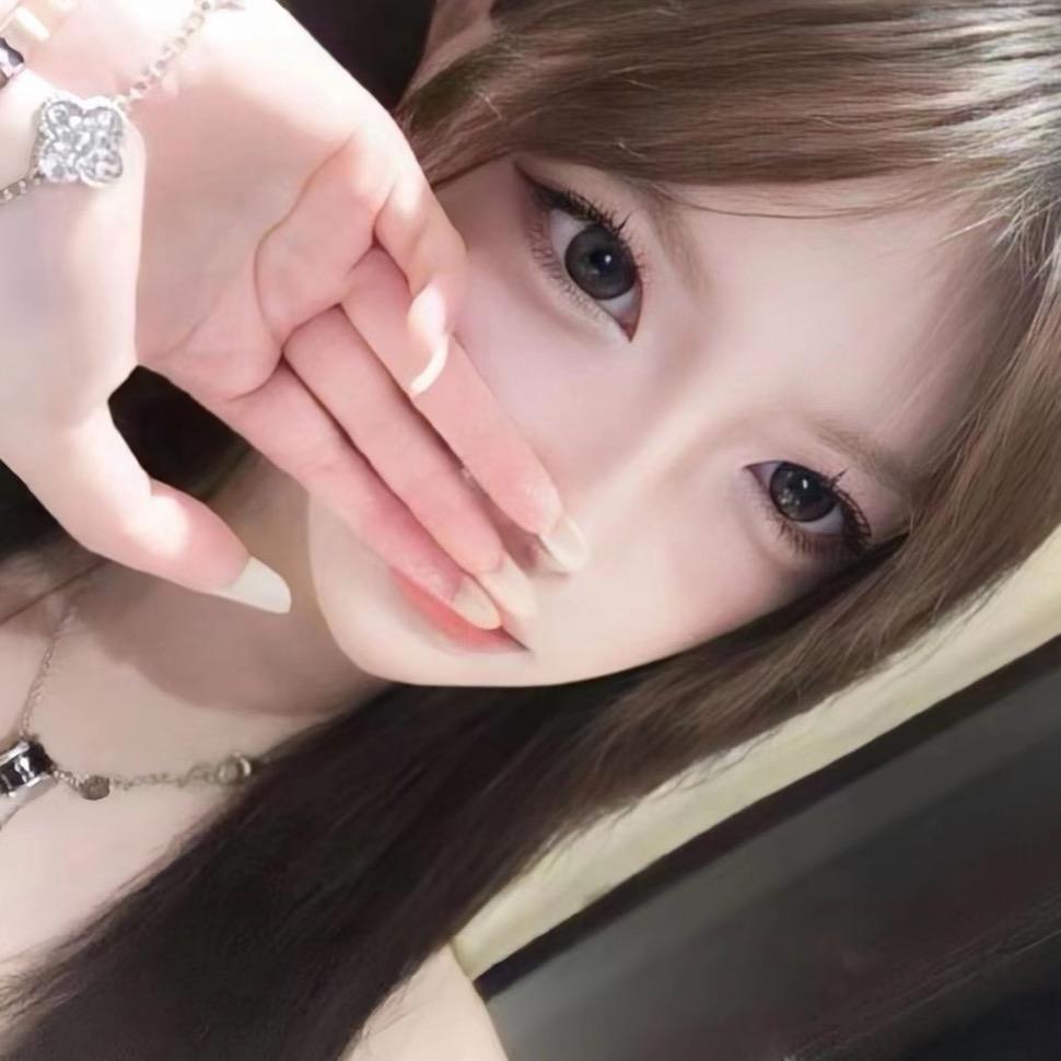小萱ovo.