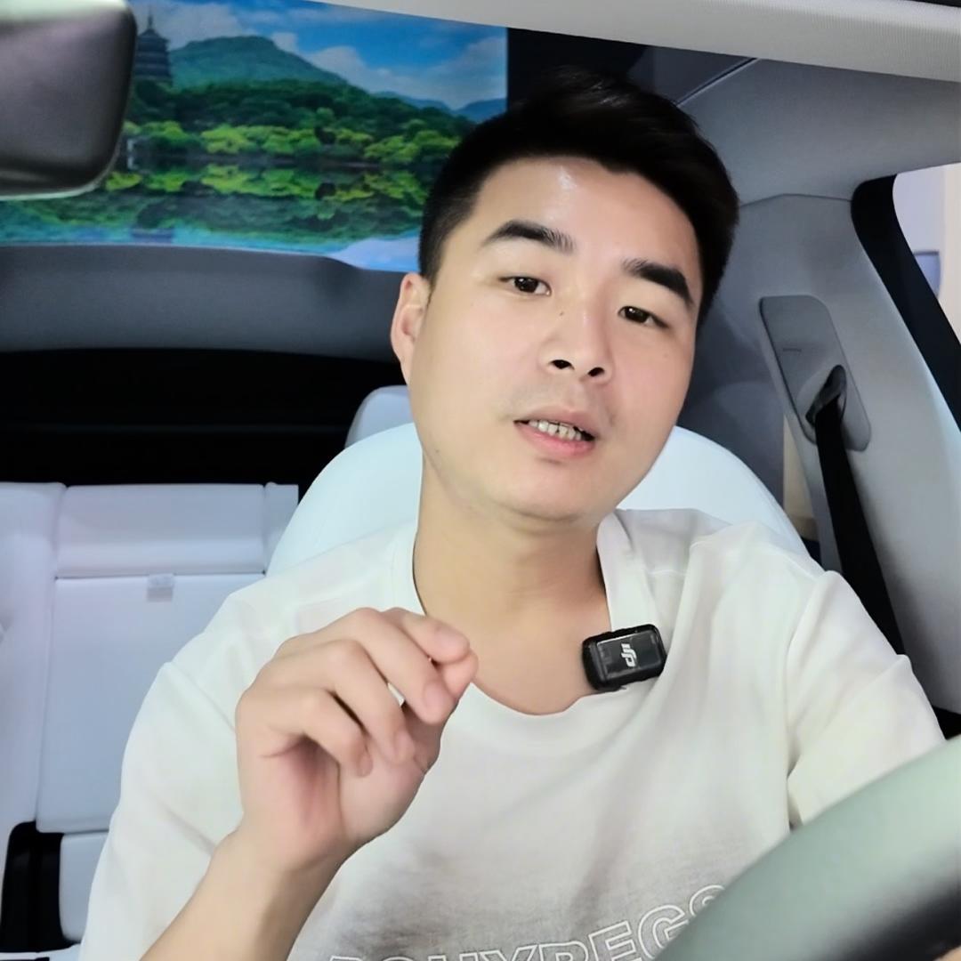 问界理想 升级玩家｜龙岩华哥