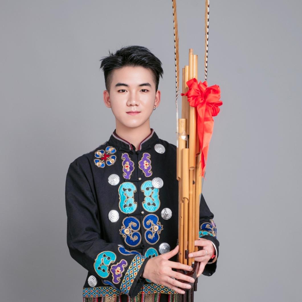 芦笙男孩👦🏼