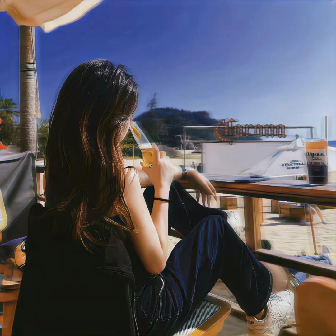 C c海外