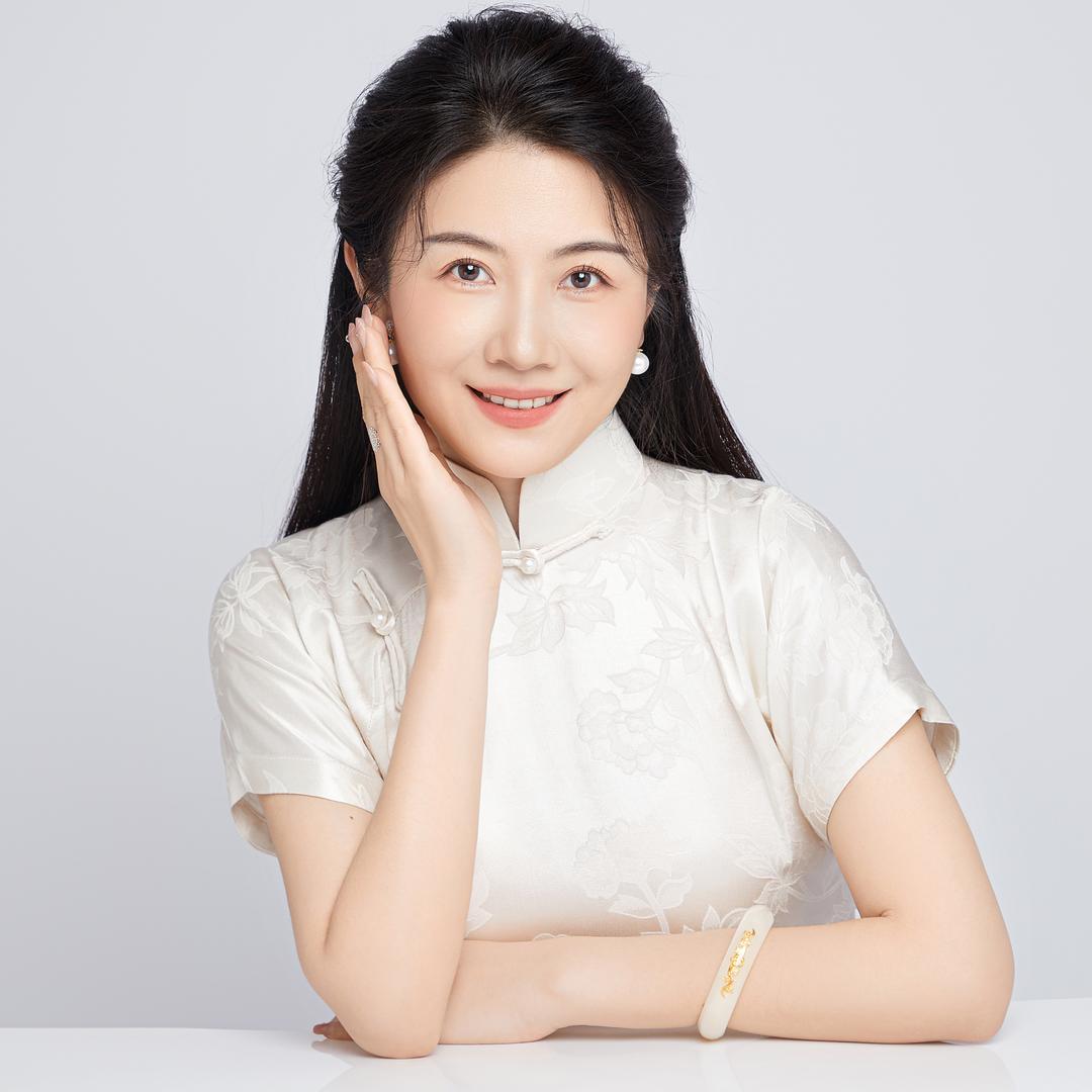 爱笑的雯雯