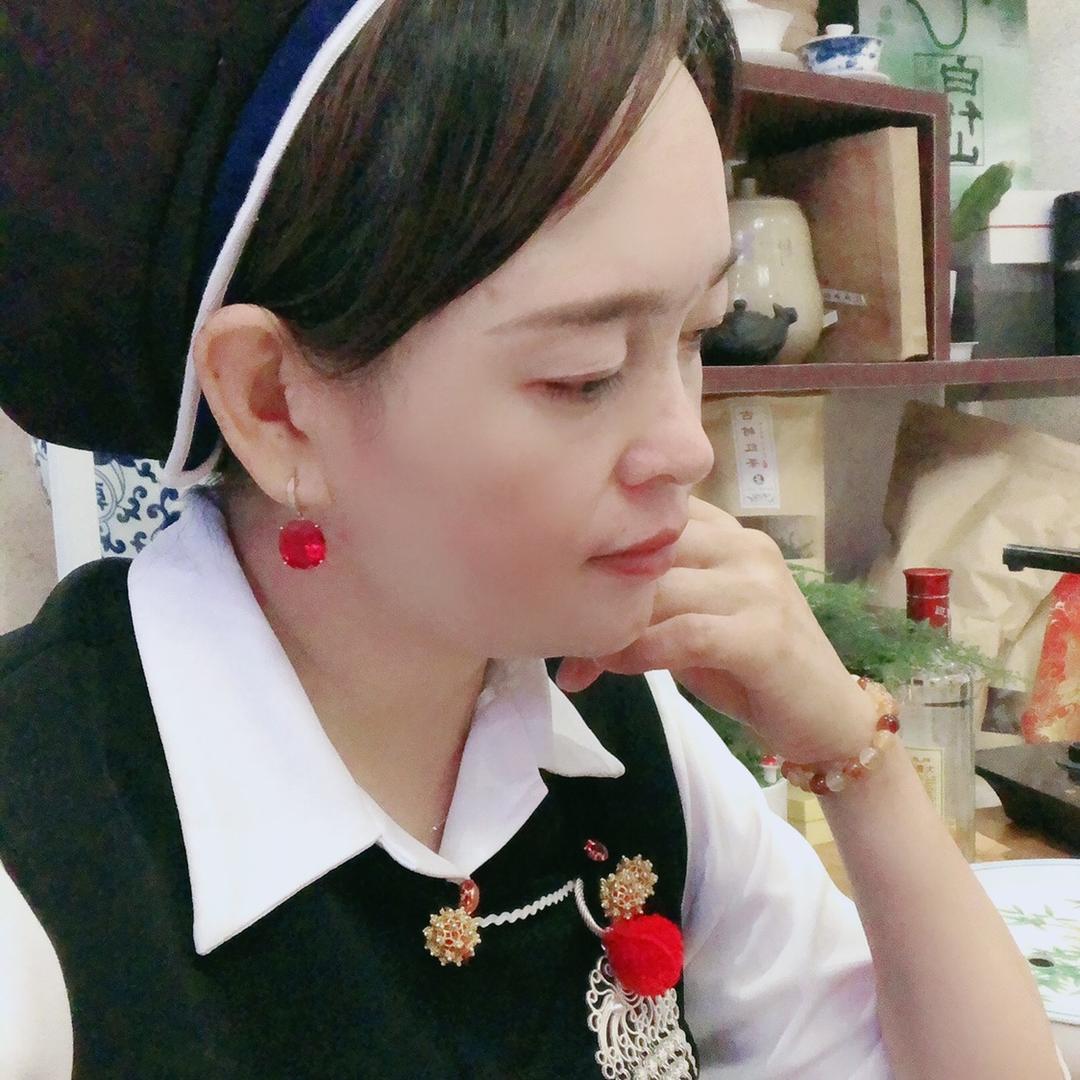 墨