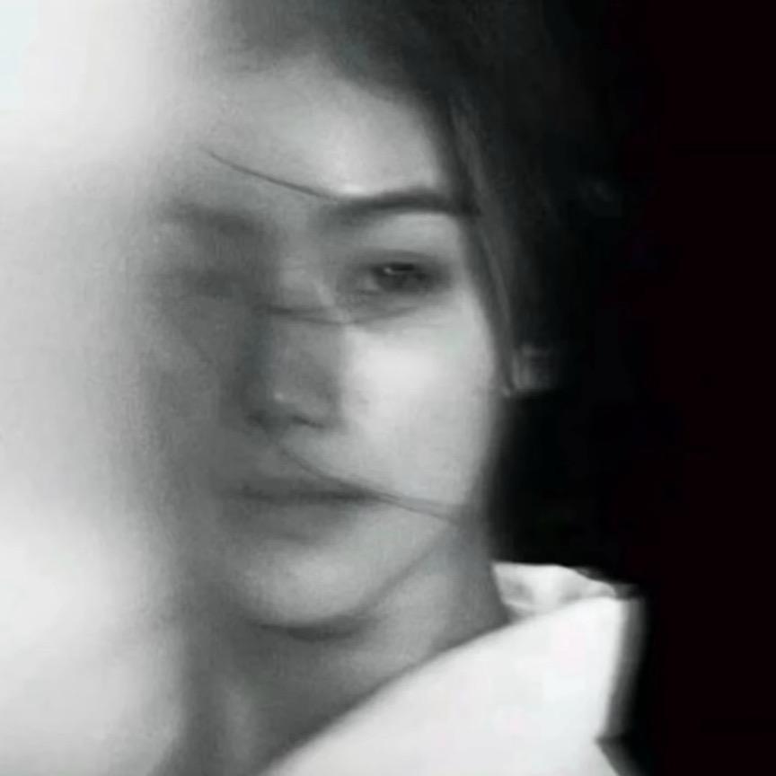 Y.🕷