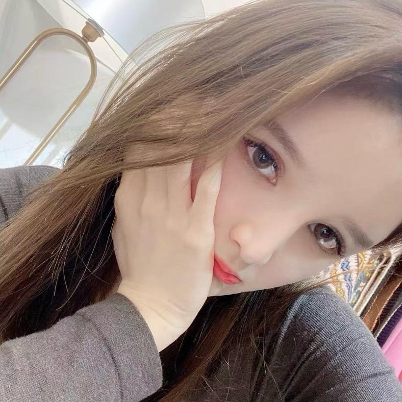 饭饭是我(原创穿搭)