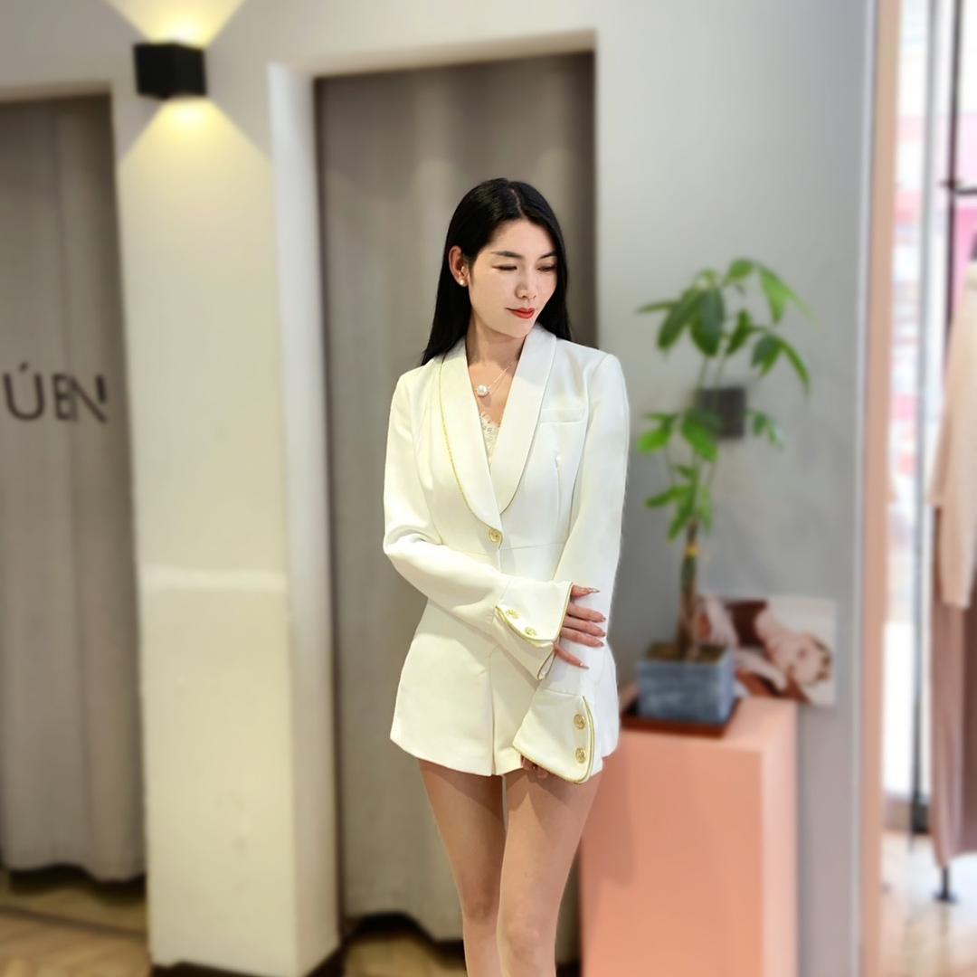 双