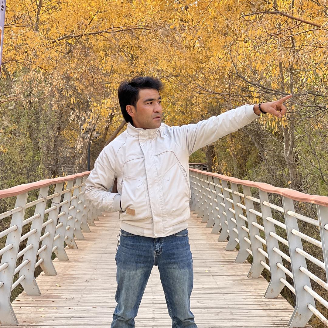 喀什市玉苏普江服装店