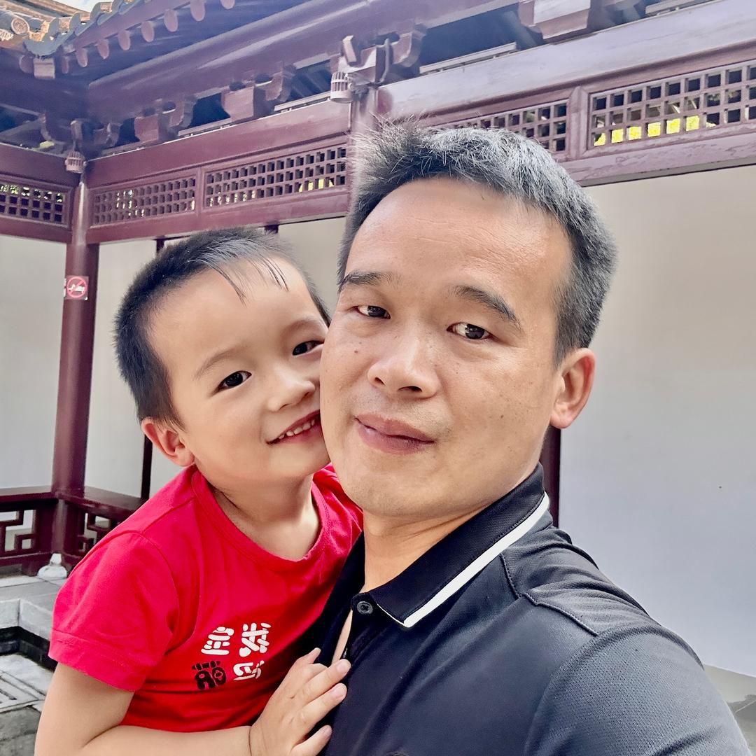 闫红伟
