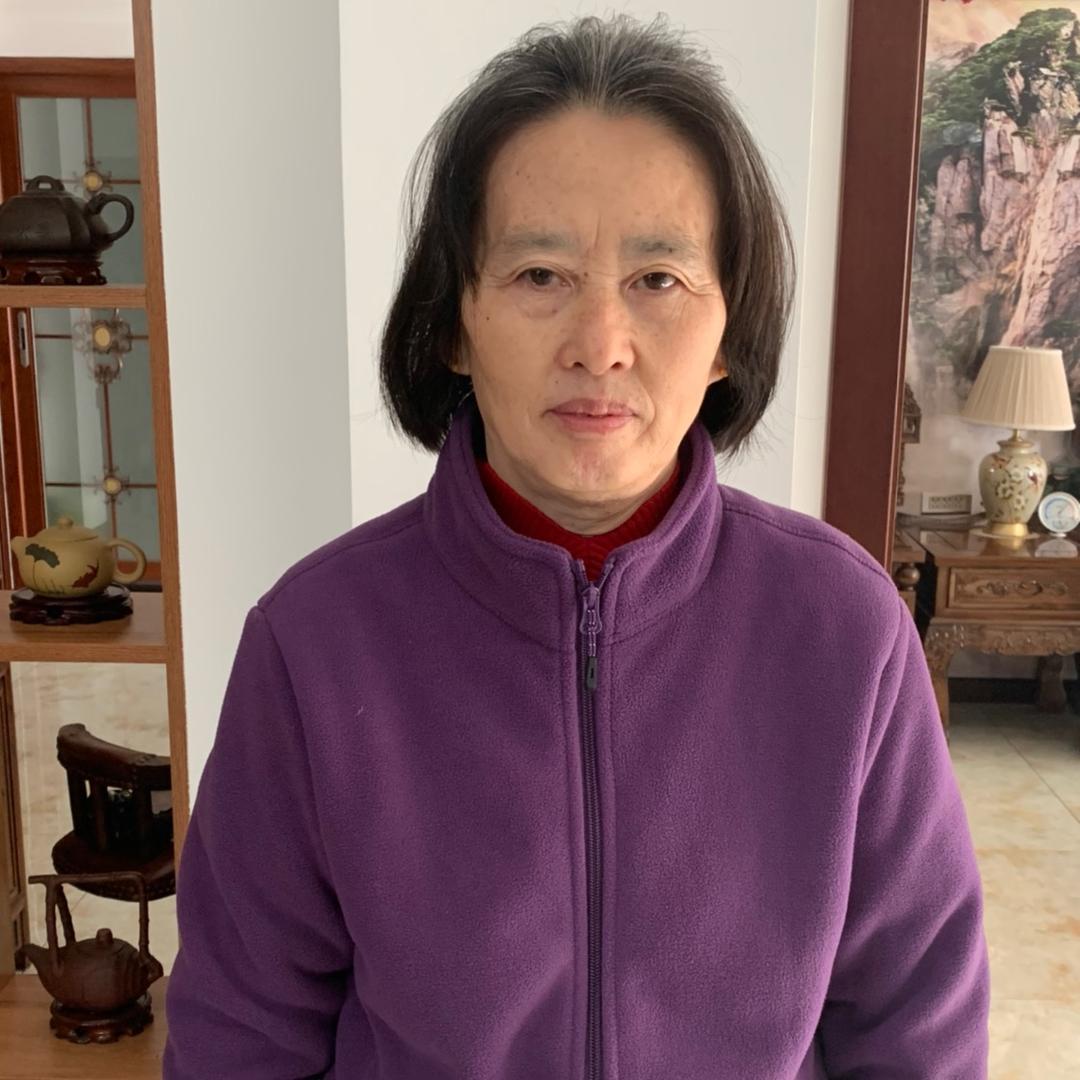 秀秀姐（下午一点十分开播）