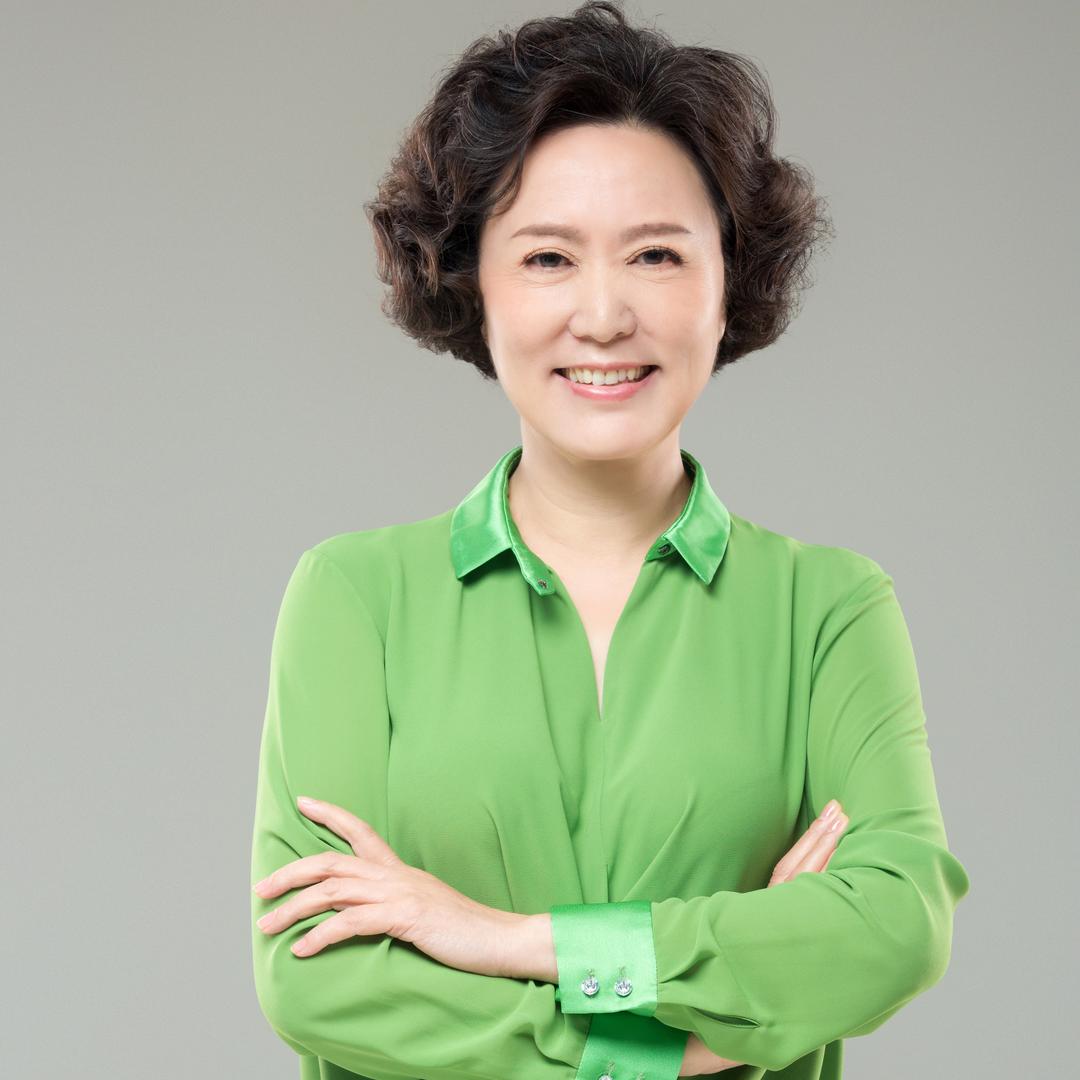 晚茶晴辉服饰