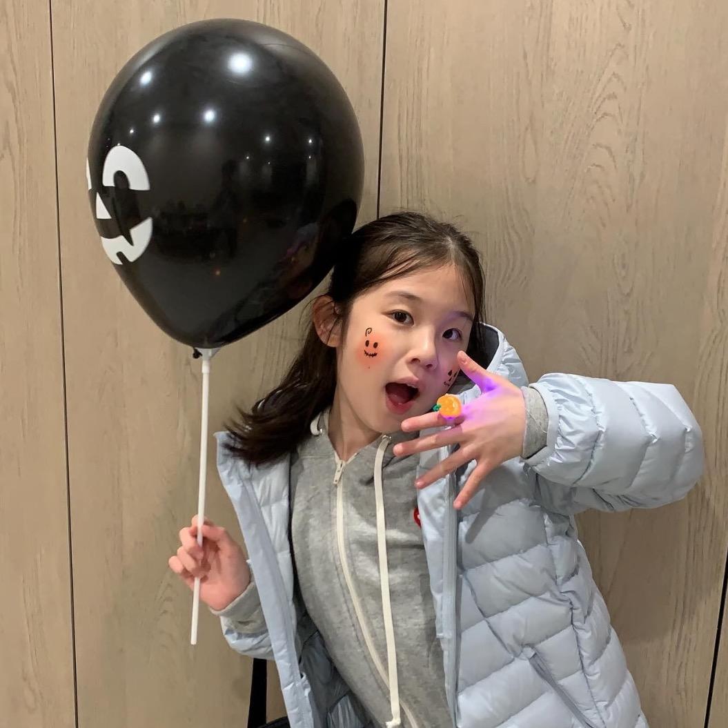 有点素质但不多