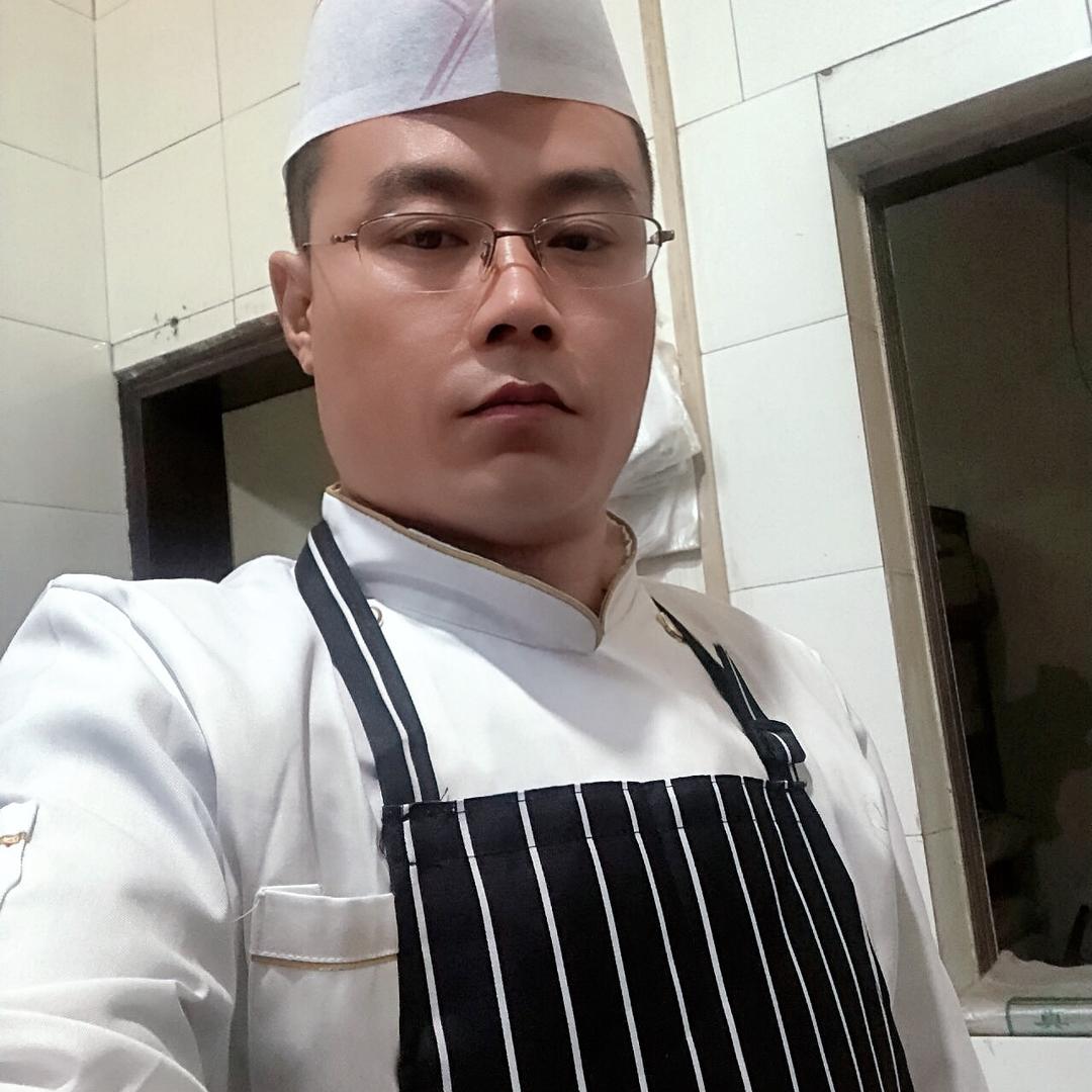 夜市摆摊人
