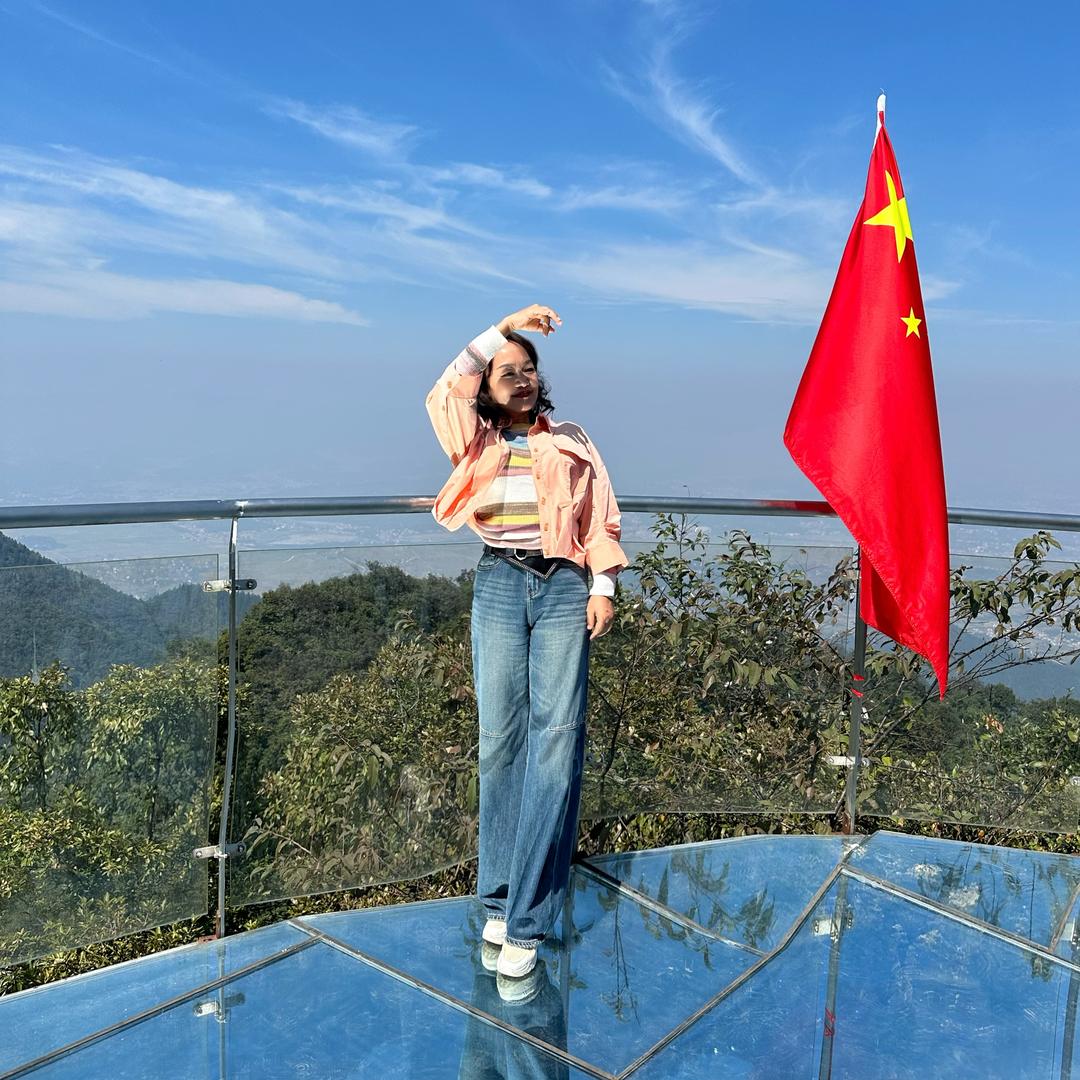 容容爱尚舞
