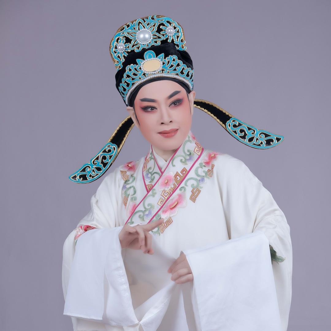 越剧施唐慧