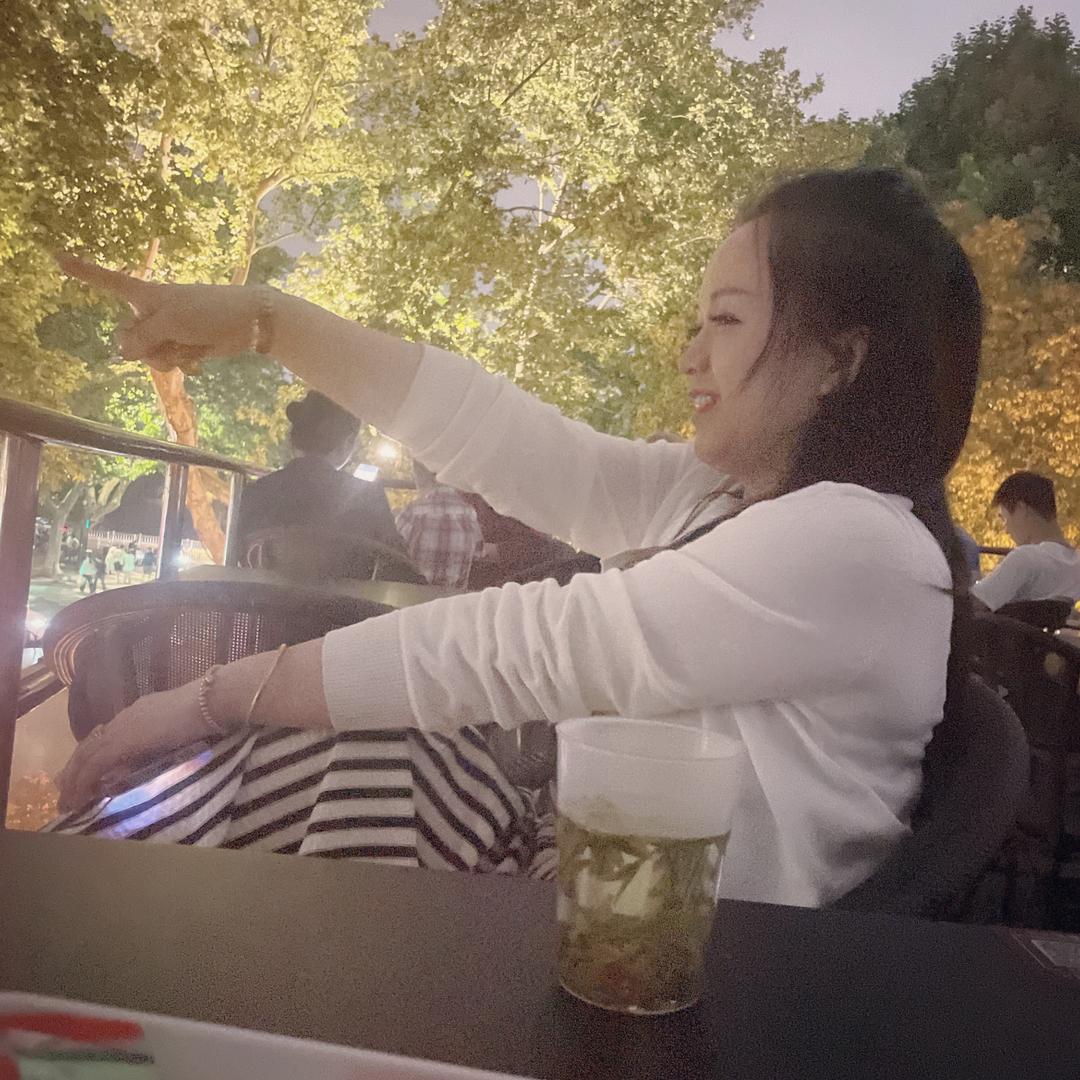 杭州木门付姐