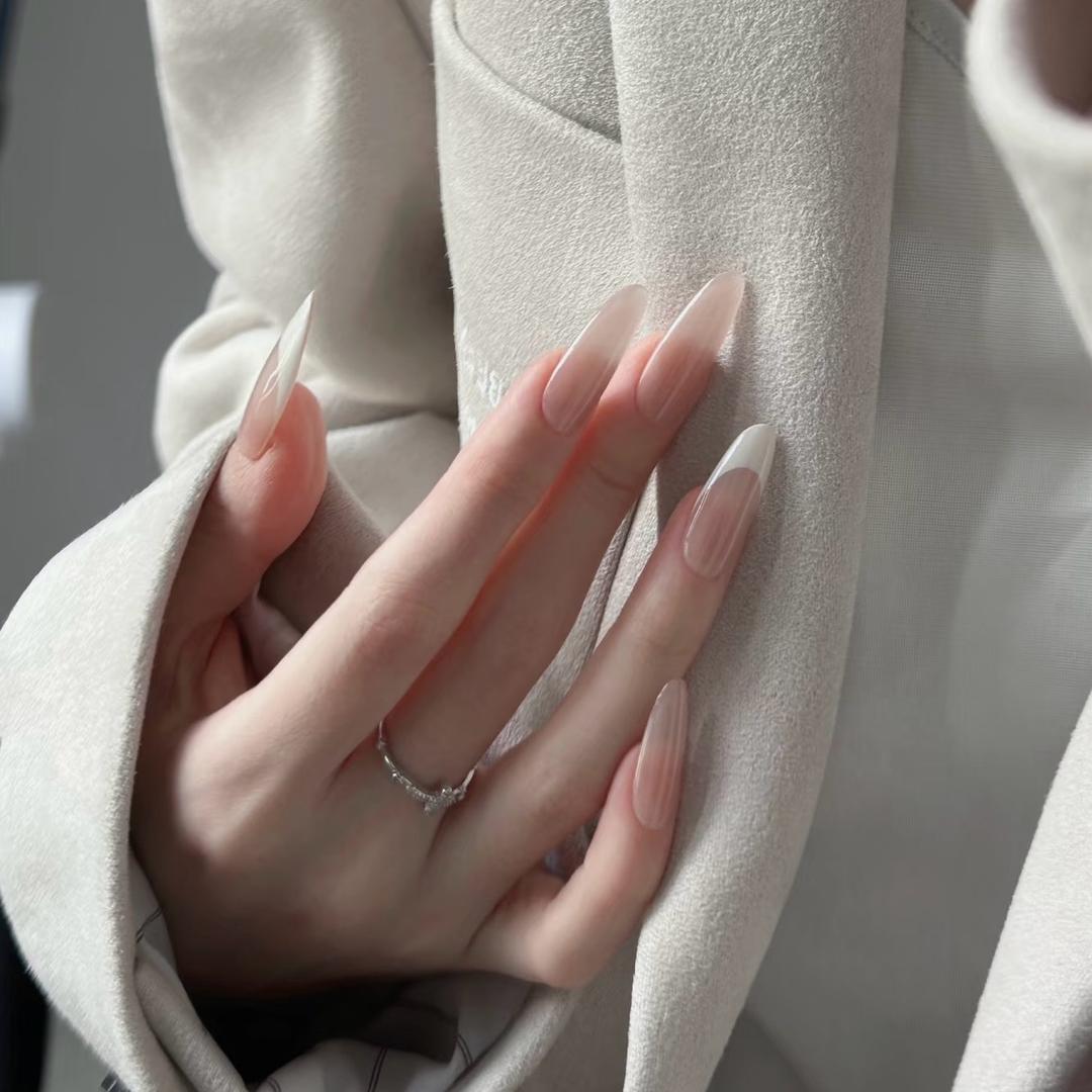 薇薇的美甲店（收学员)