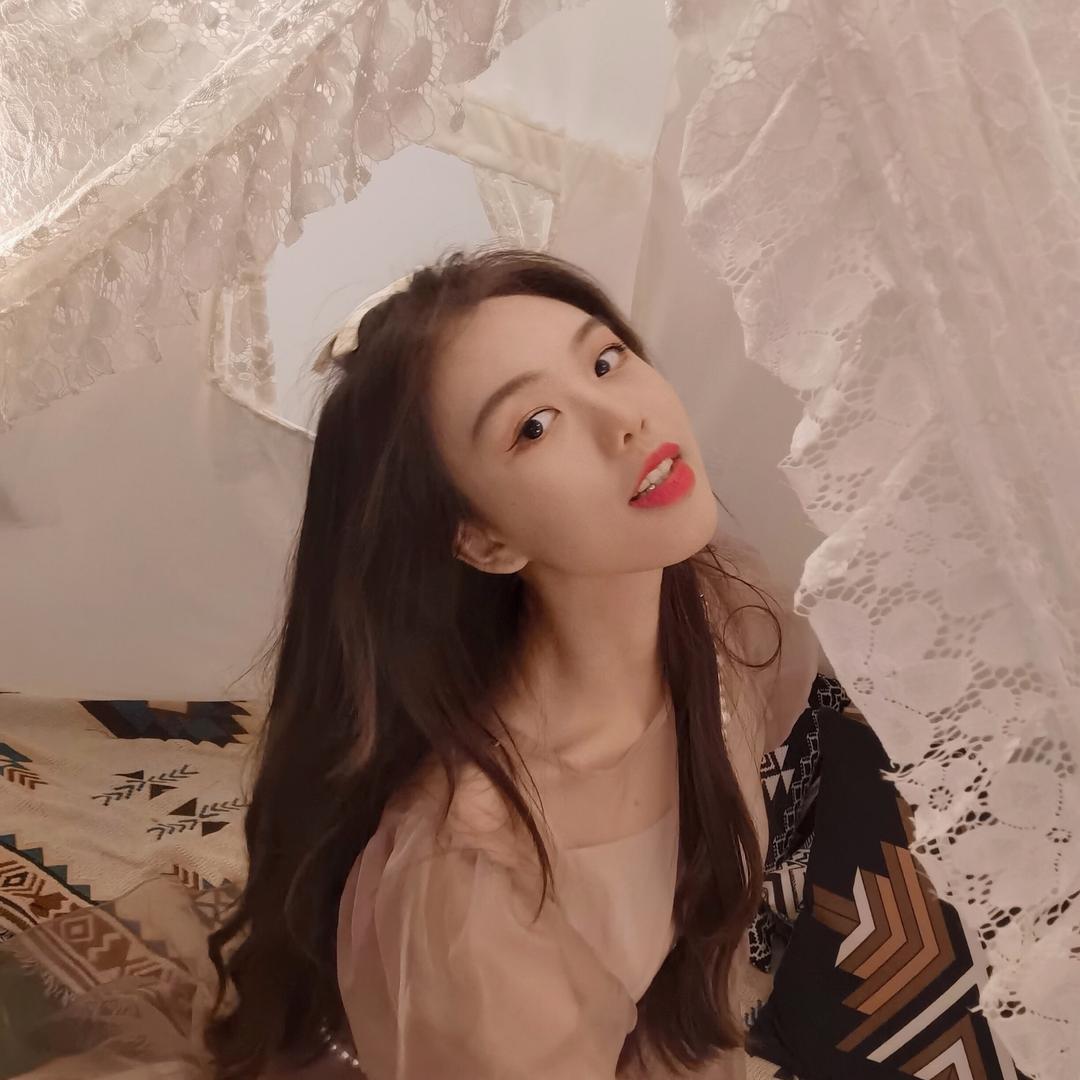 郑爽阿.