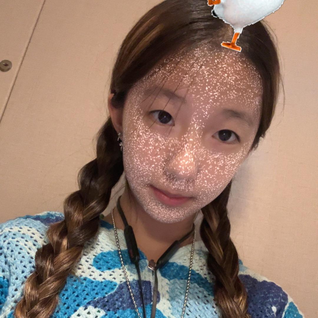 Ivy with a y
