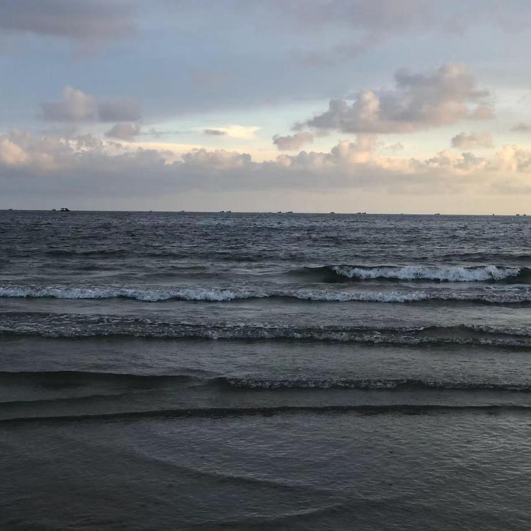 " 凉月流沐"