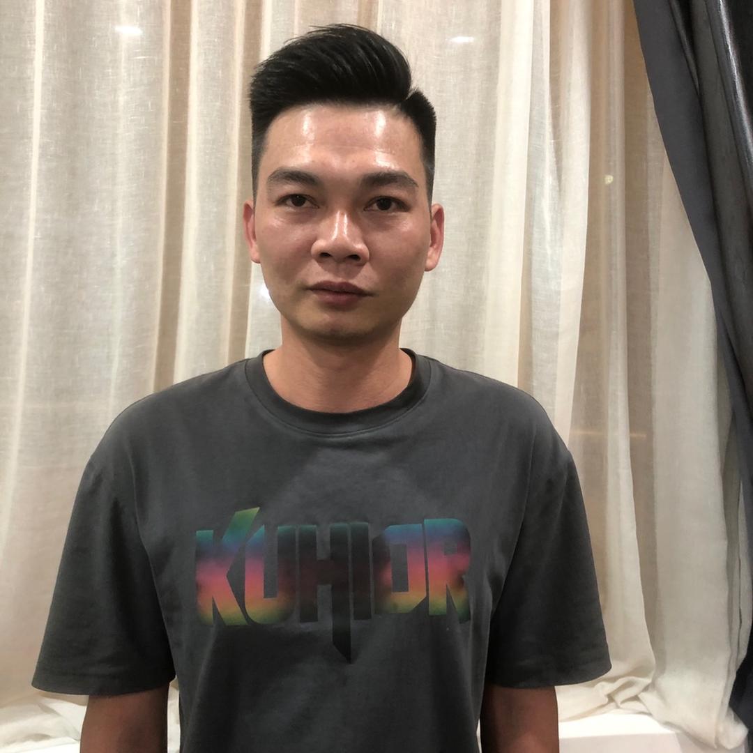 肇庆专修底盘的阿辉（肇辉汽修厂）