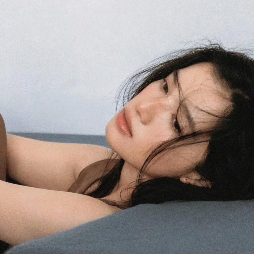 23.