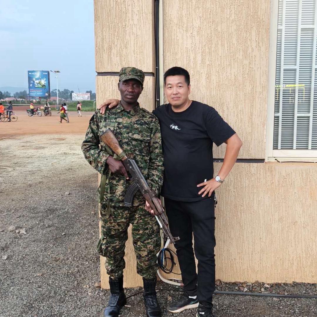 吉安人在非洲🇺🇬