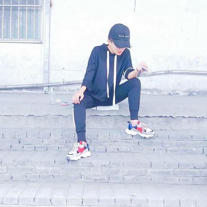 坚强的小爽