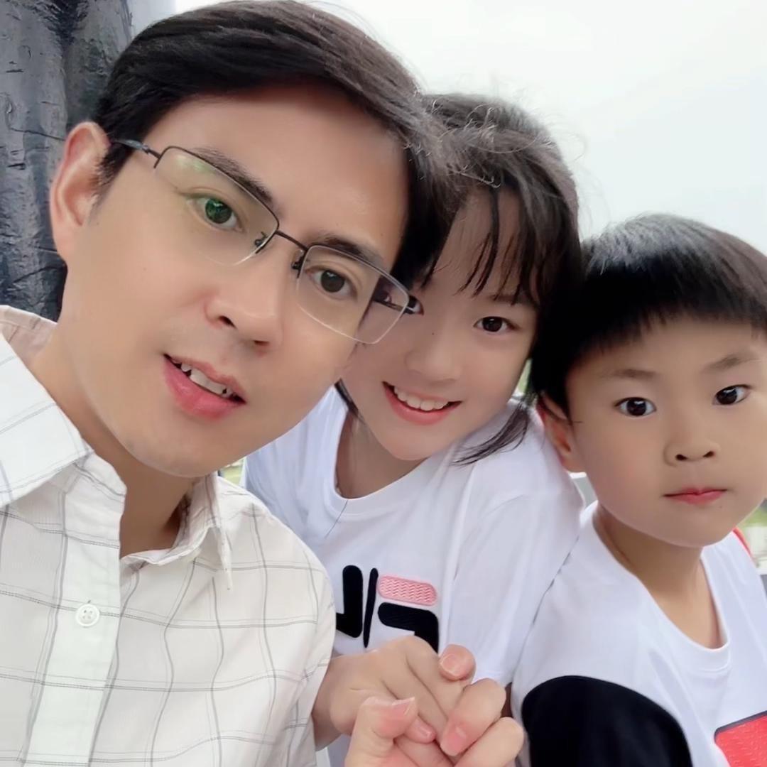 麦谷爸