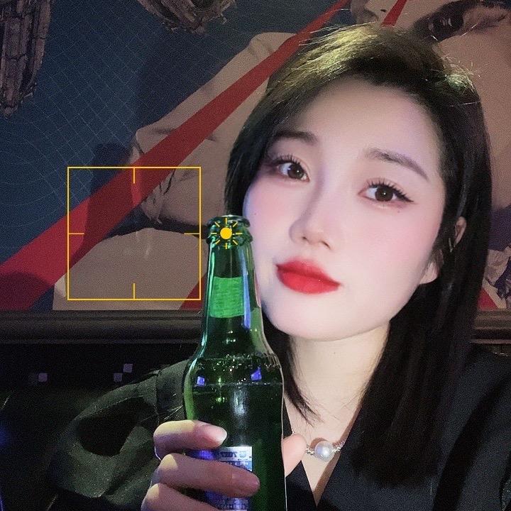 杭州四季青娇娇金满仓女装批发东大楼204