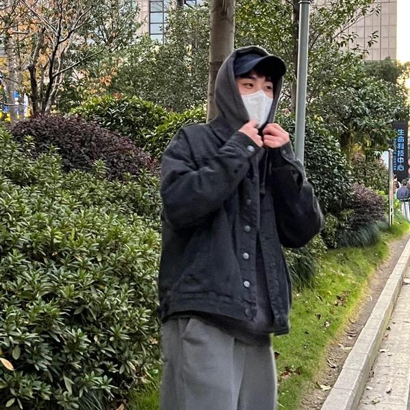 啃尼亚小龙