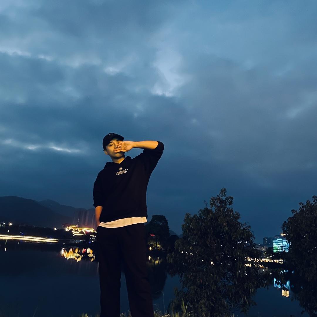 悦橙摄影。