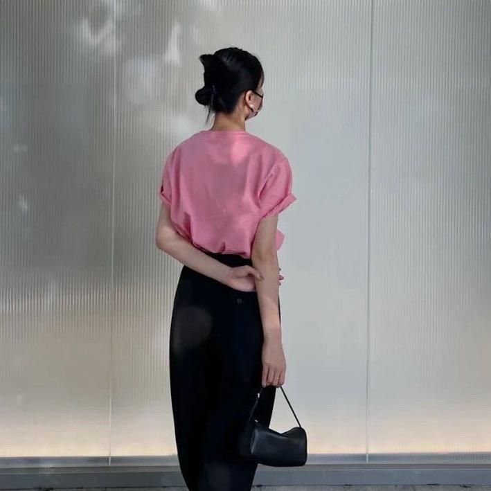 十月的极简女装