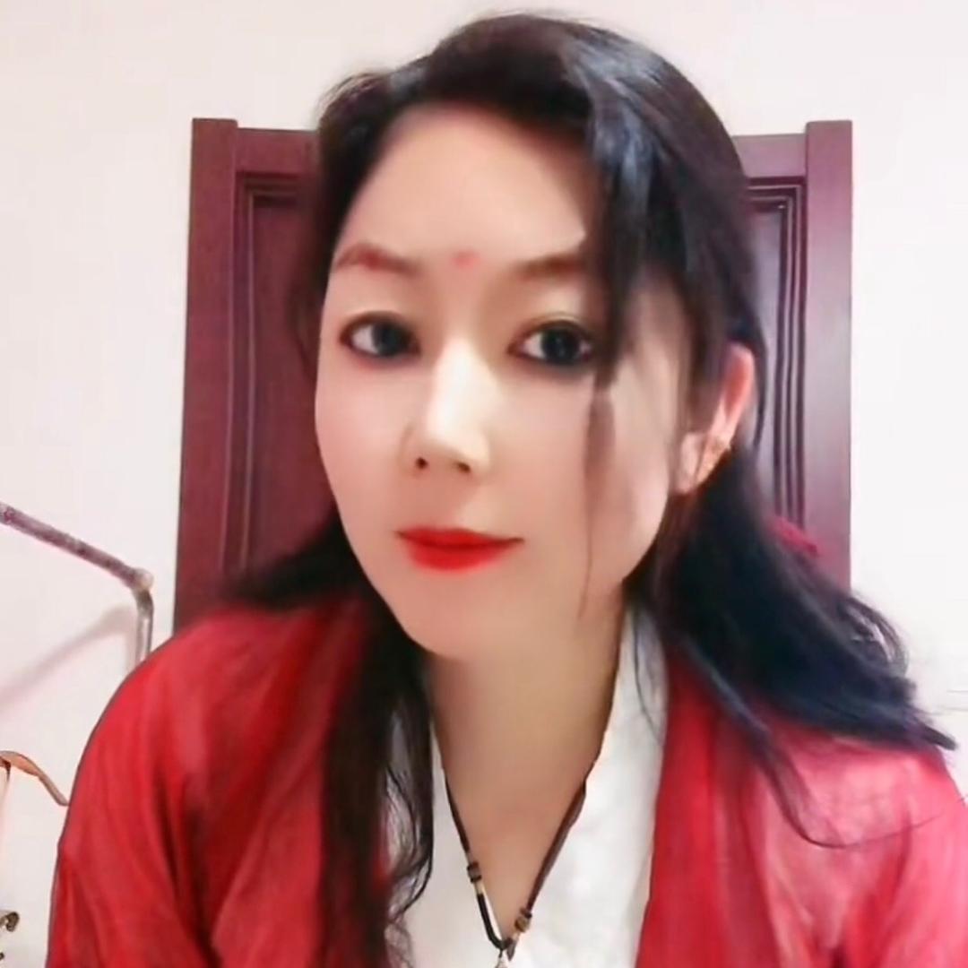 晔华温莹