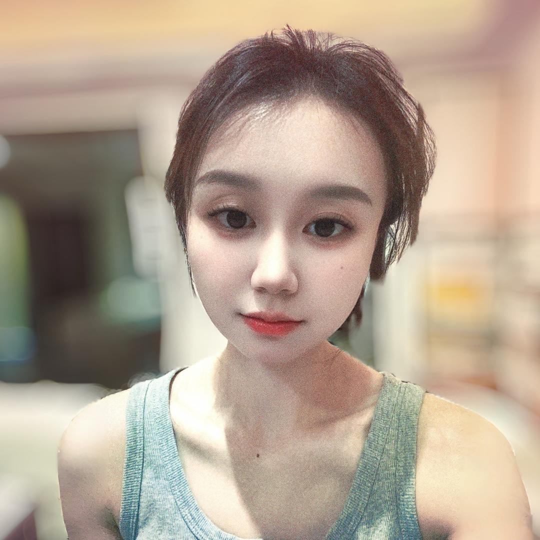 是菲菲呀